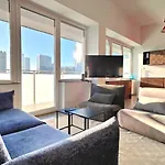Amazing Loft With View To The Palace Of Culture